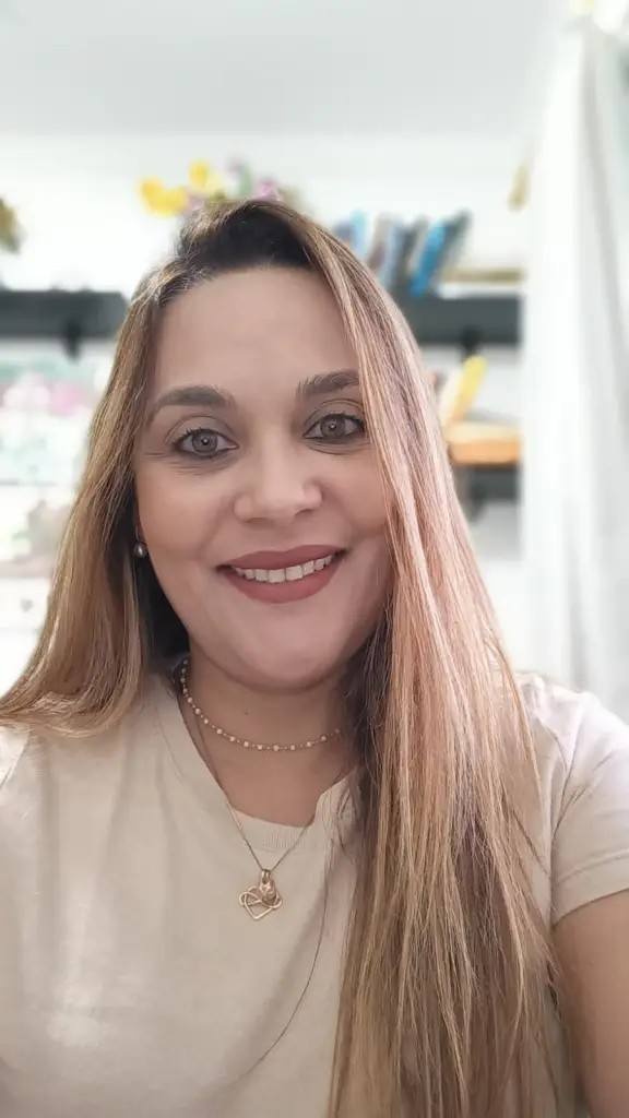 Foto de Simone Coelho, psicóloga e psicanalista